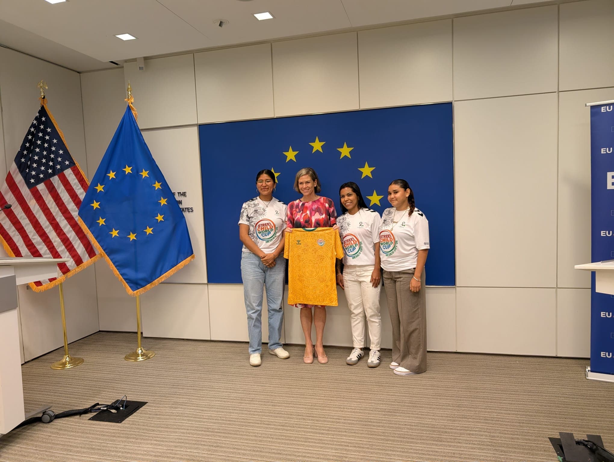 Reunions, EU House and the National Mall: the Tour in Washington D.C.